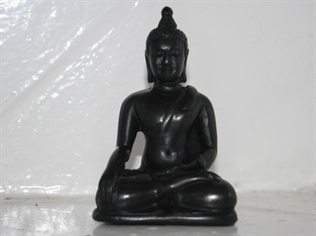 Buddha styrke og engagement. Resin. 10cm