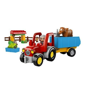 Traktor på bondegården 10524