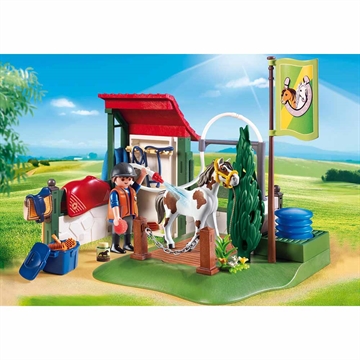 Horse Grooming Station 6929
