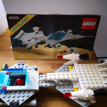 LEGO 6929 Starfleet Voyager brugt